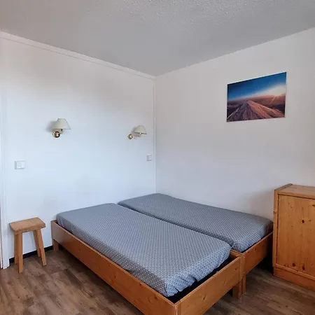 Apartment Pour 6 Pers Au Pied Des Pistes Avec Balcon - Plagne Centre - Fr-1-351-61