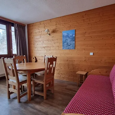 Pour 6 Pers Au Pied Des Pistes Avec Balcon - Plagne Centre - Fr-1-351-61 Apartment *